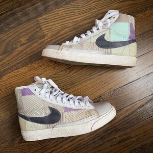 Nike Blazer Mid Sneakers | Grey Quilt | Size 6